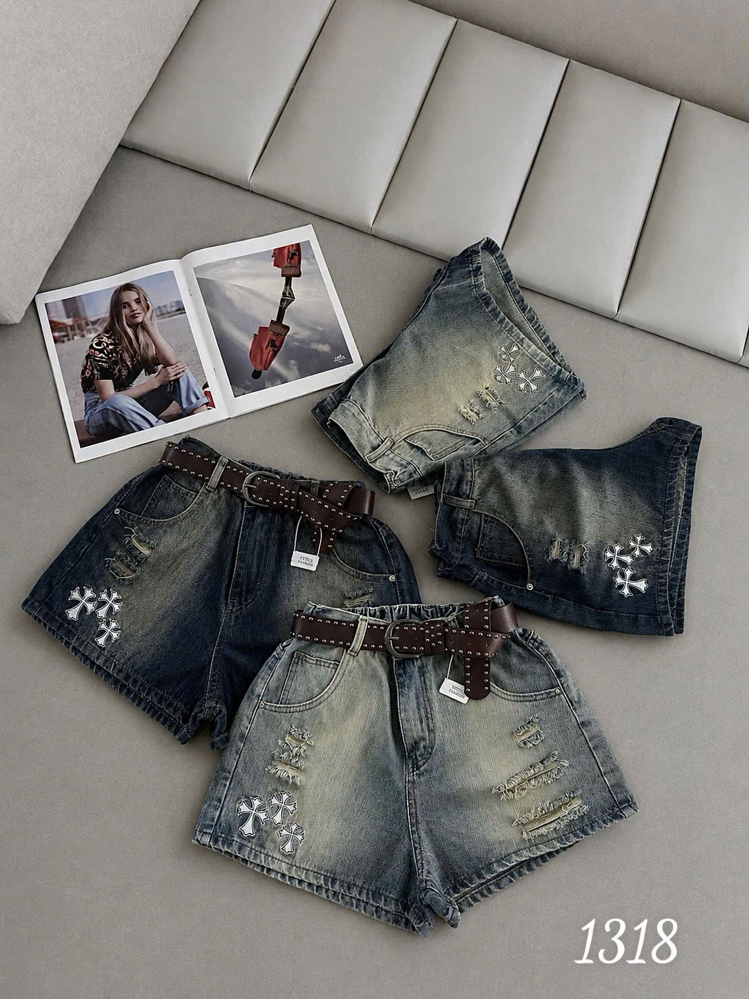 Quần short jean bigsize QSJ1318 xanh đậm và xanh bụi phối chi tiết rách thêu chữ thập