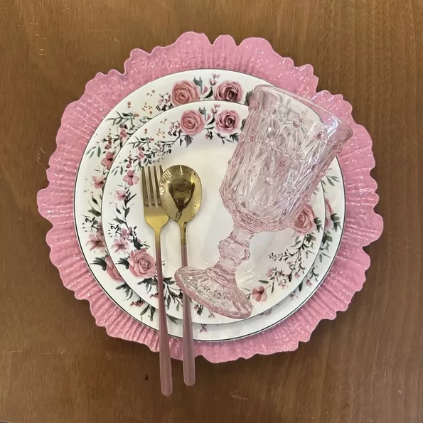 Product image - 6- Seater Pink Floral Set
