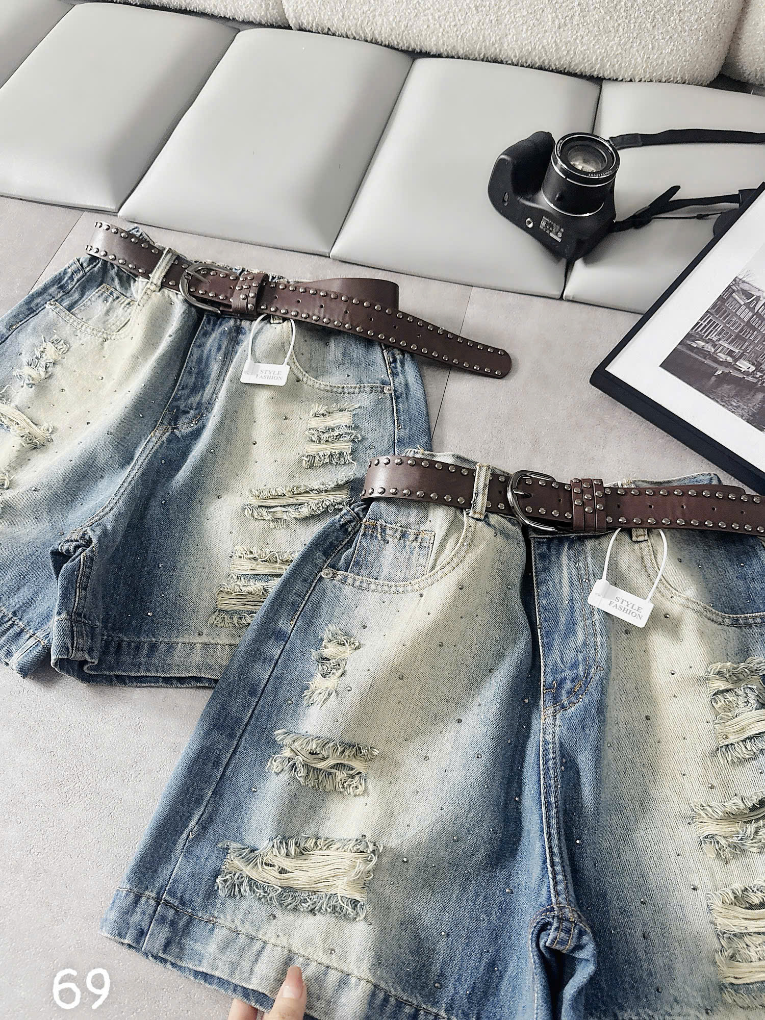 Cận chi tiết quần short jean rách bigsize QSJ69 màu wash xanh