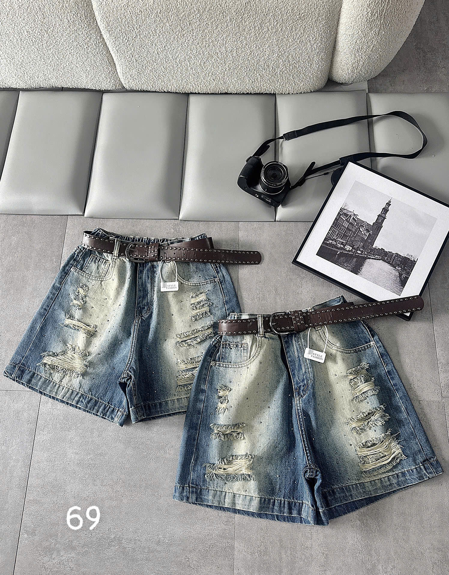 Quần short jean rách bigsize lưng thun QSJ69 màu xanh wash ảnh tổng thể thực tế