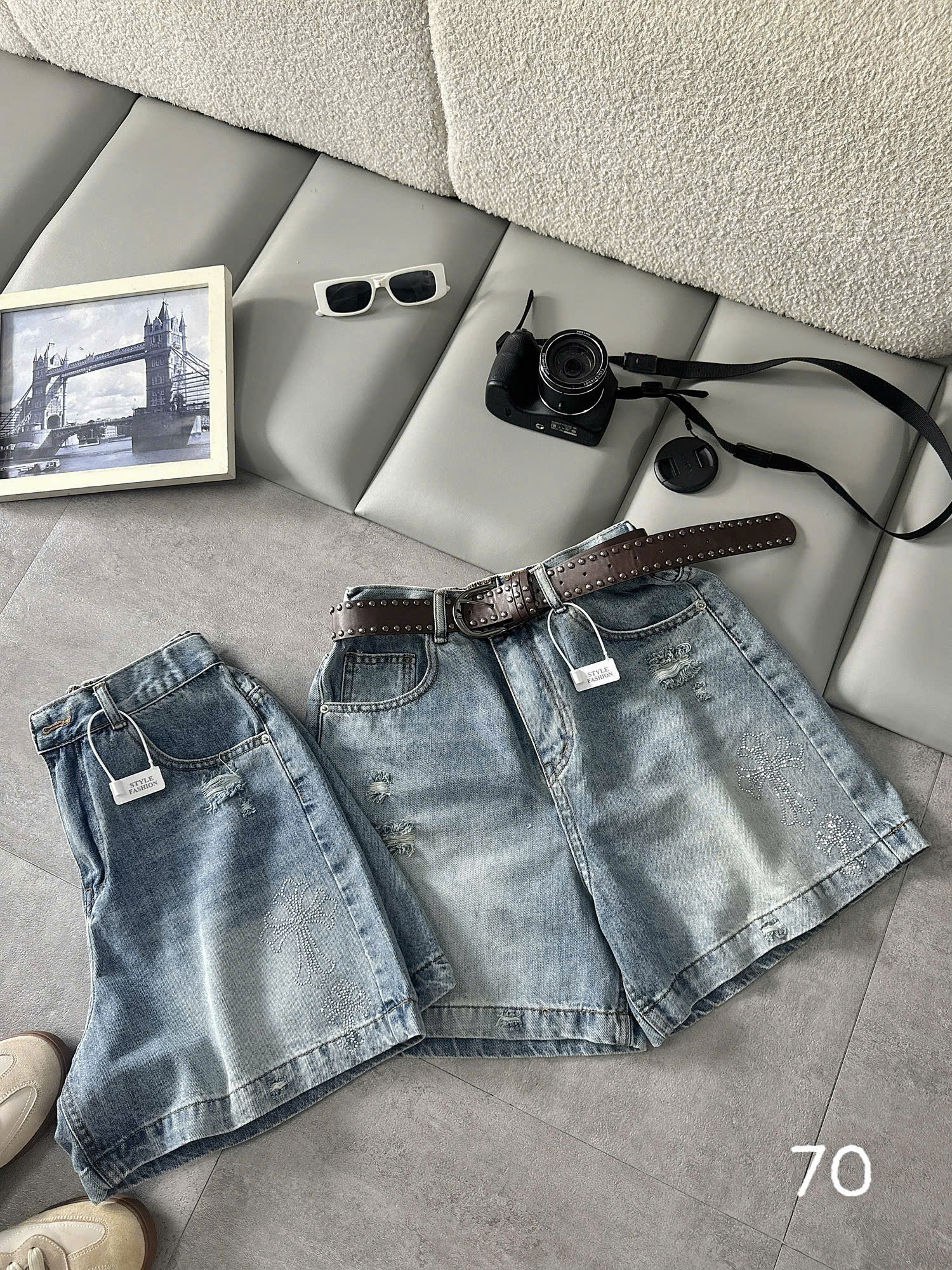 Ảnh chi tiết ép đá chữ thập trên quần short jean bigsize T-QSJ70