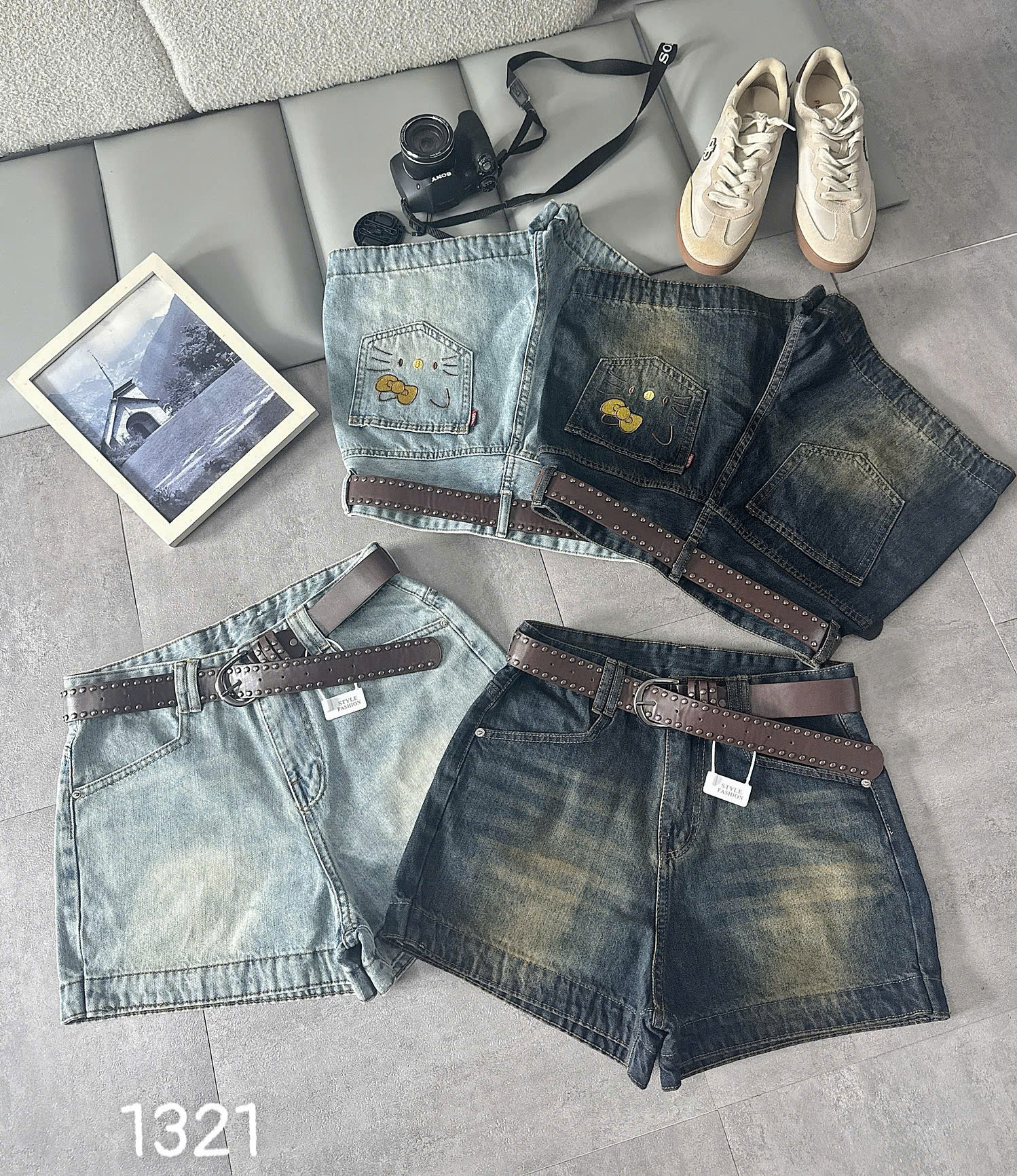 Mặt sau quần short jean thêu mèo nơ bigsize T-QSJ1321 nhiều tông xanh jean