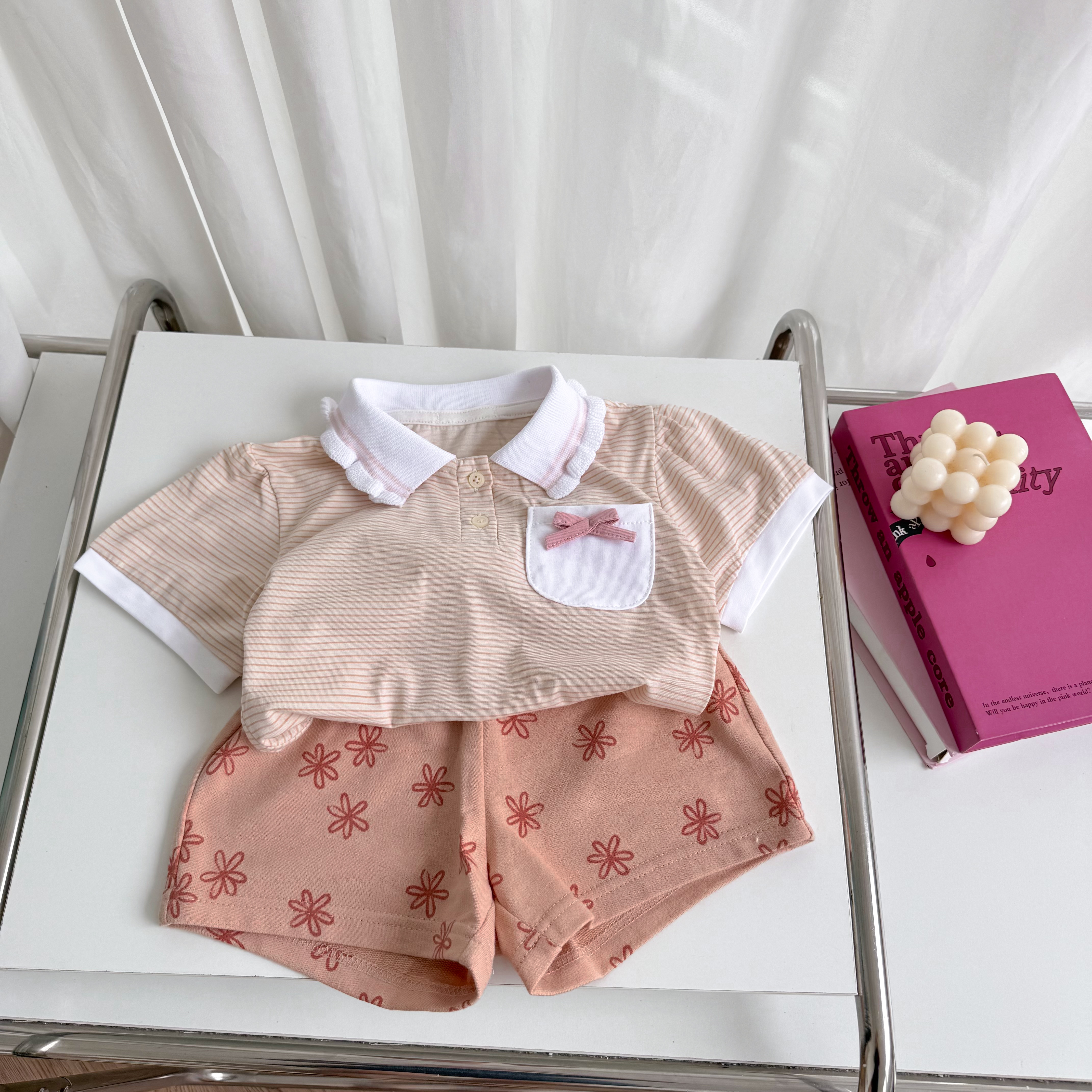 SB2304-bộ cộc cổ bèo túi ngực đính nơ keqhoacam
