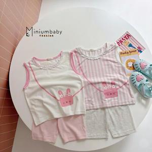 Bộ sát nách quần lỡ bé gái không cổ in hình