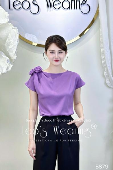 Product image - BS79-Áo lụa cổ thuyền đính hoa tay ngắn tím