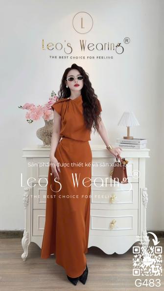 Product image - G483-Sét áo lụa cổ chéo xếp ly đính cúc hoa, tay ngắn+Chân váy dài cam