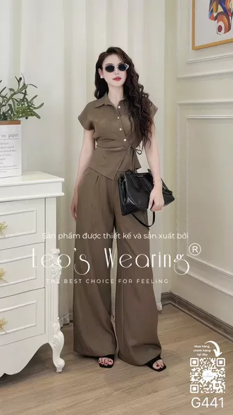 Product image - G441-Sét áo sơmi đũi text mỳ nút chéo phối dây chiết eo, tay cánh tiên+Quần dài suông nâu