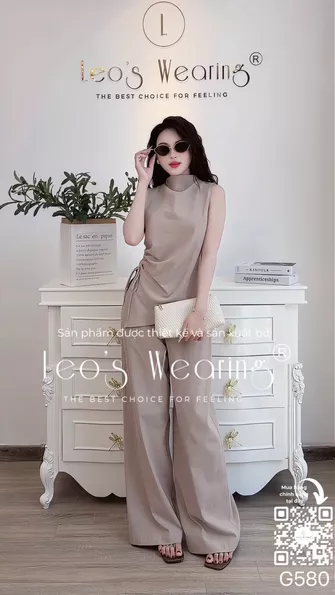 Product image - G580-Sét áo cổ cao tay sát nách thiết kế dây rút chiết eo khéo léo+Quần suông dài be