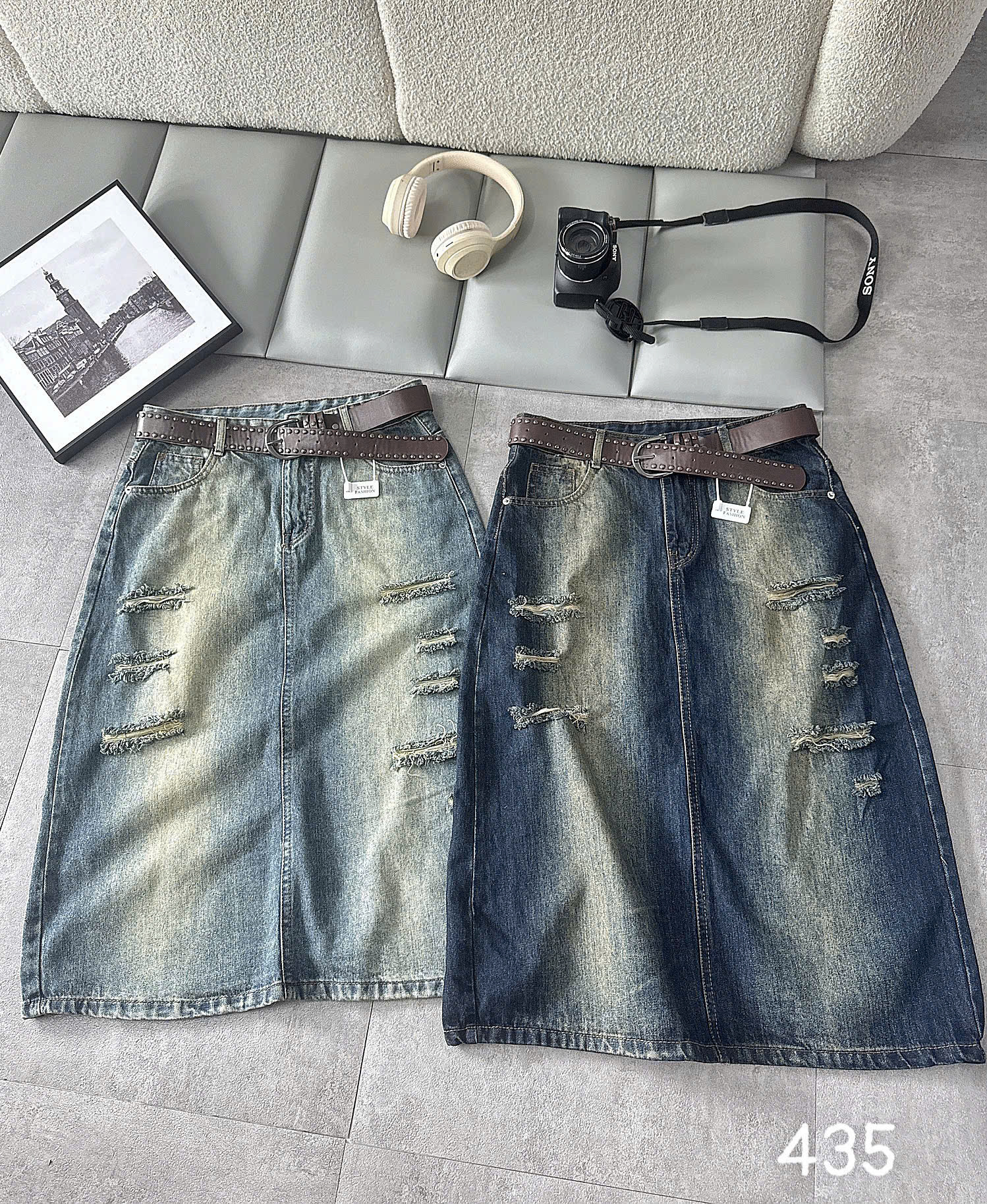 Chân váy jean dài bigsize CVD435 hai màu xanh nhạt và xanh đậm thân trước phối rách