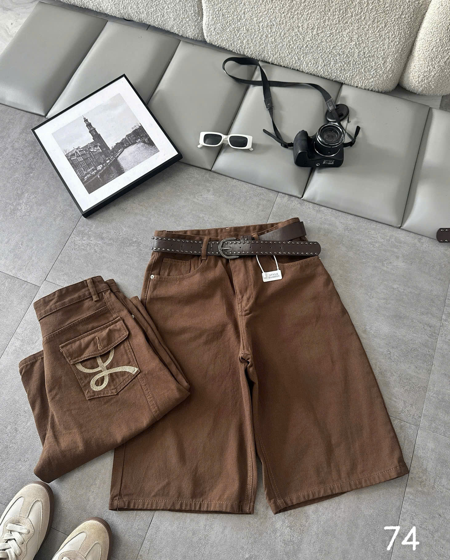Thân trước quần lửng kaki jean bigsize T-QSJ74 màu nâu lưng cao ống rộng