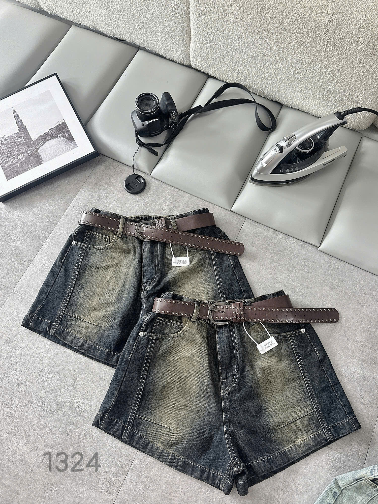 Quần short jean bigsize T-QSJ1324 màu đen wash mặt trước cạp cao