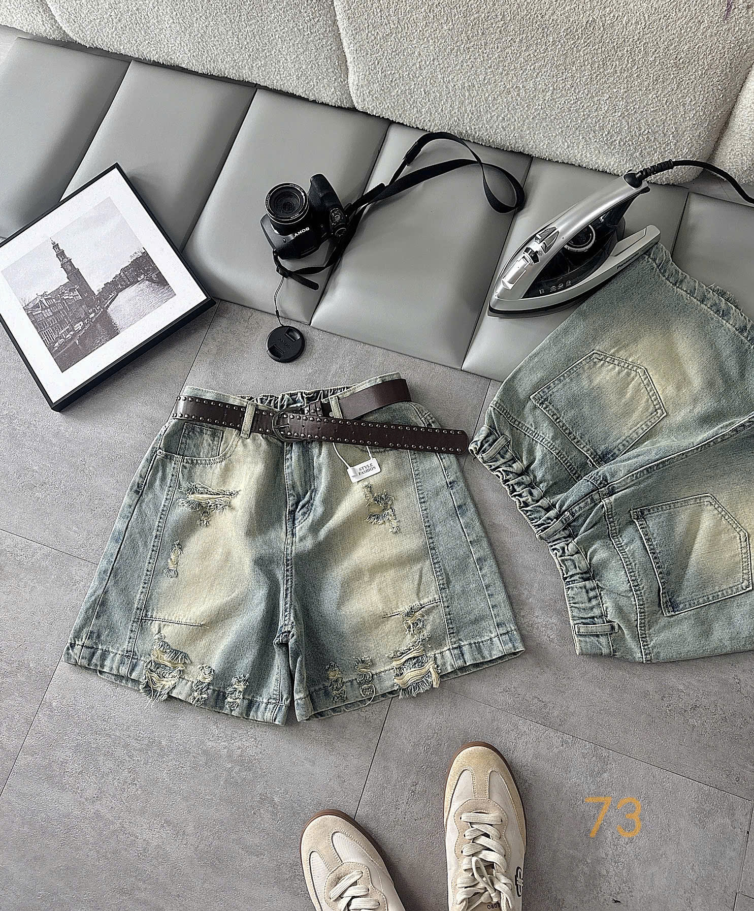 Quần short jean lửng bigsize màu xanh nhạt mặt trước và lưng sau thun