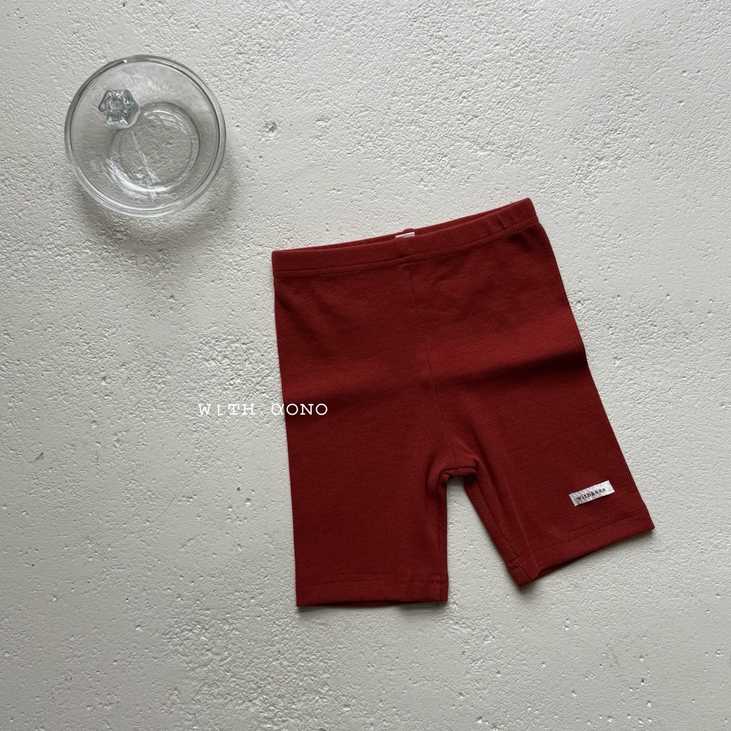 legging đùi đỏ AONO