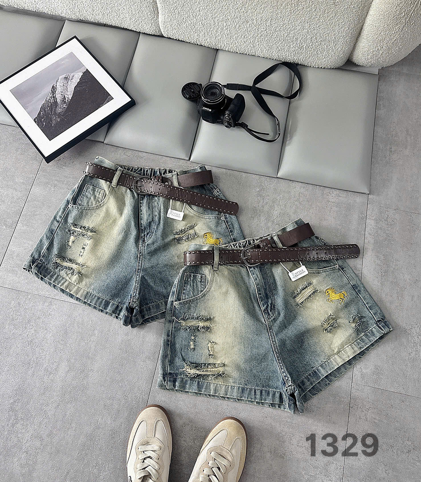 Quần short jean bigsize T-QSJ1329 màu xanh nhạt wash thêu ngựa