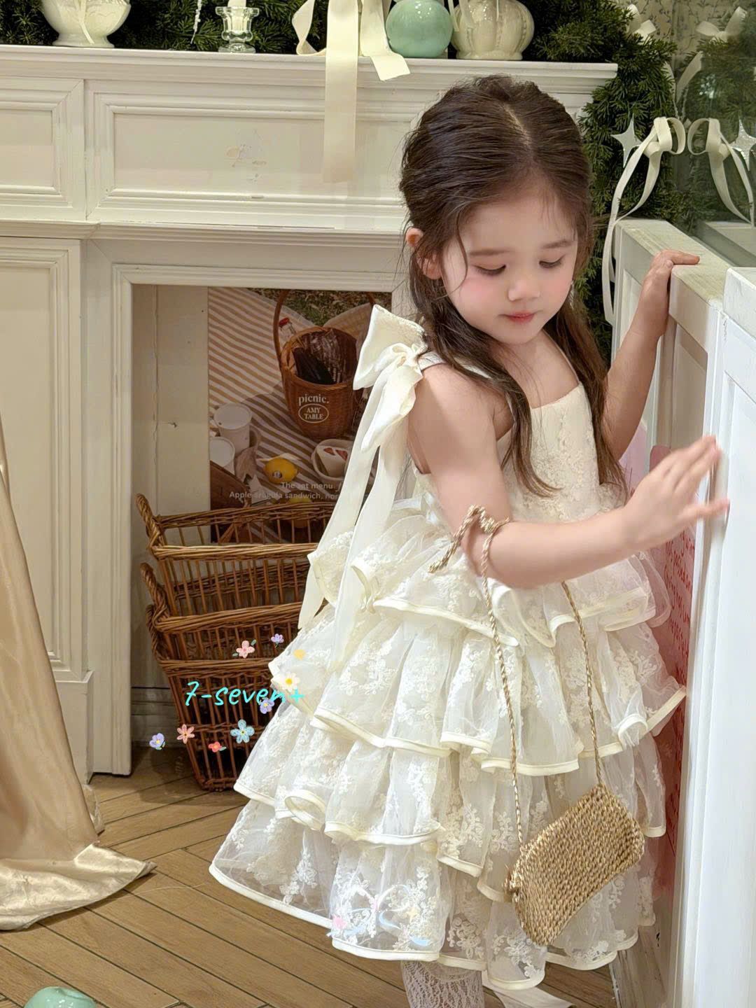 7-seven - Đầm princess floral lace cream bow