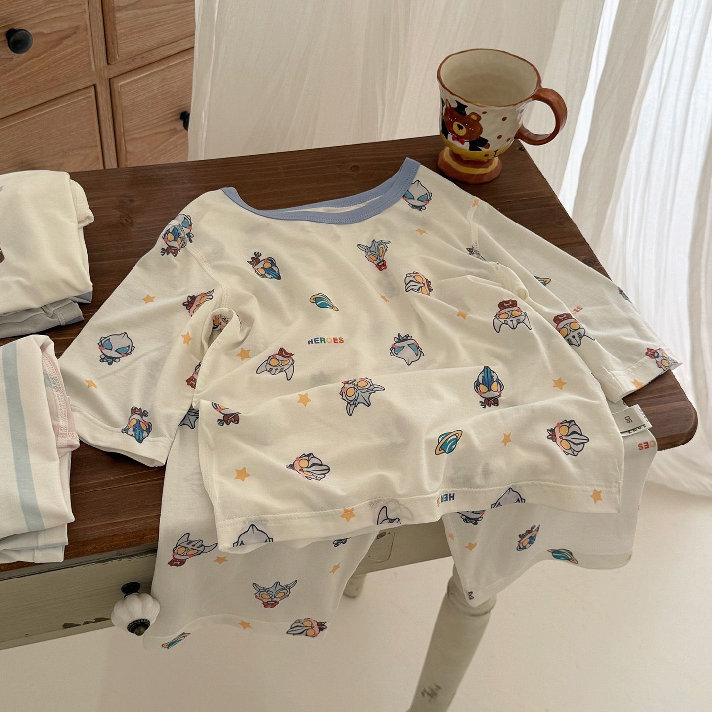 Homewear HHN dáng lửng Ultraman