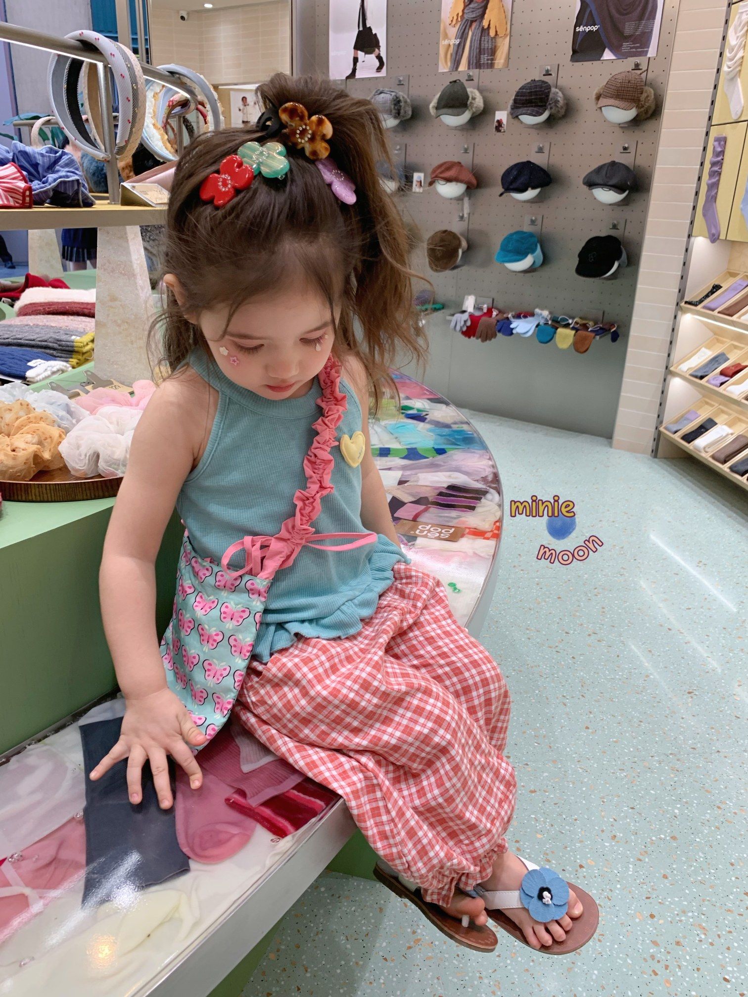 Minie Moon gấu bèo - Quần caro đỏ