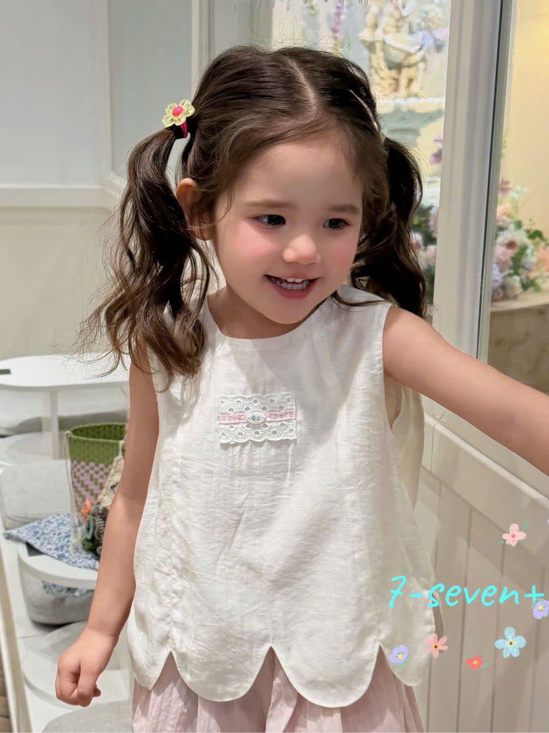 7-seven - Áo nơ lưng màu kem