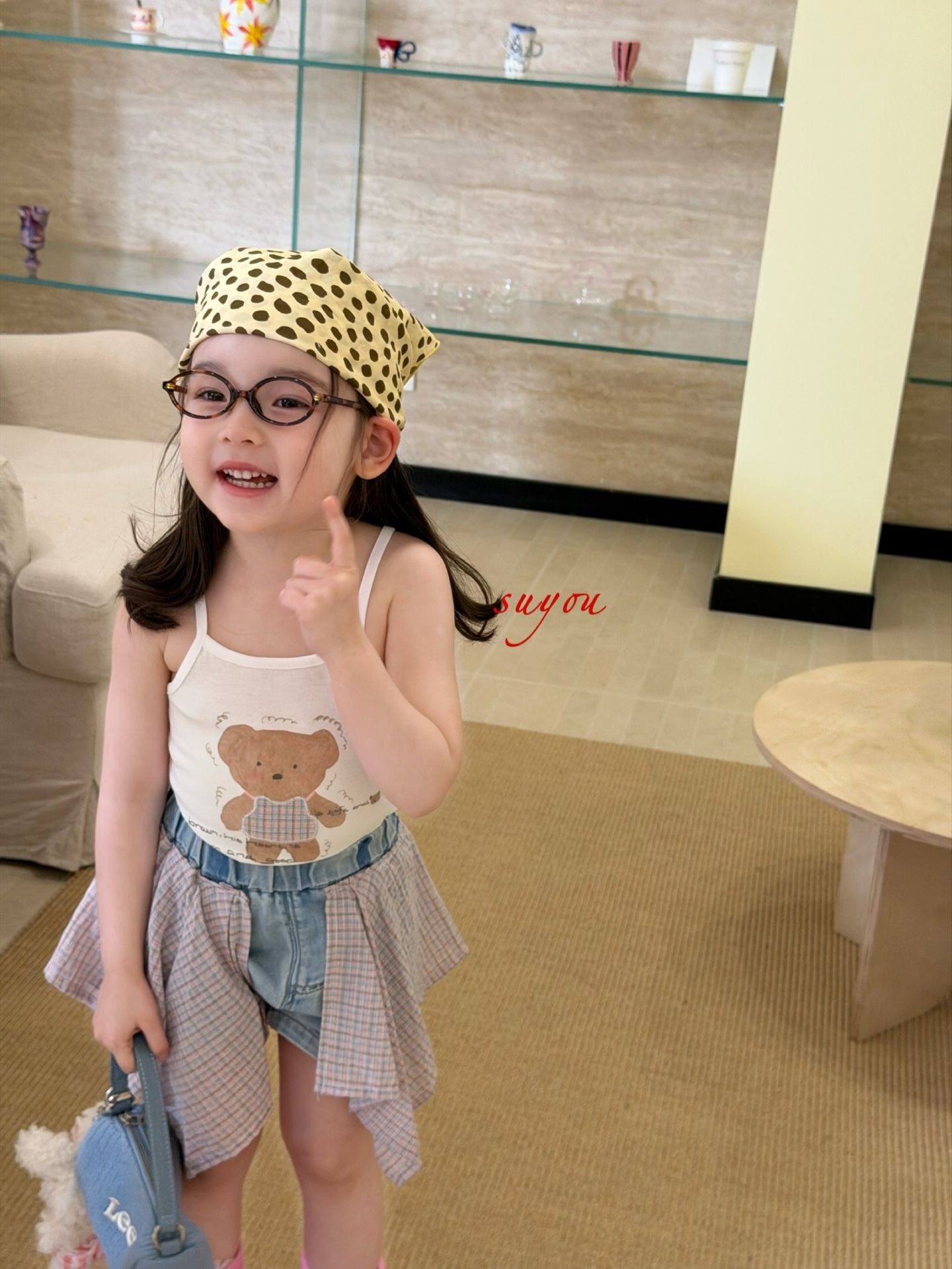 Gấu nâu apron Suyou - Quần short mix khăn caro