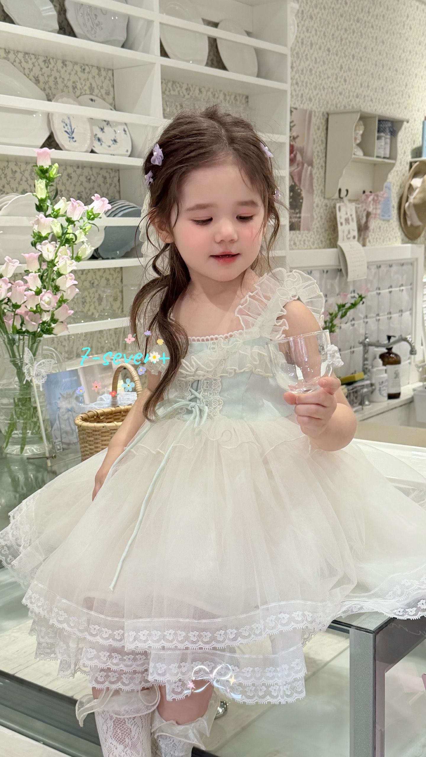 7-seven - Đầm tutu vai bèo