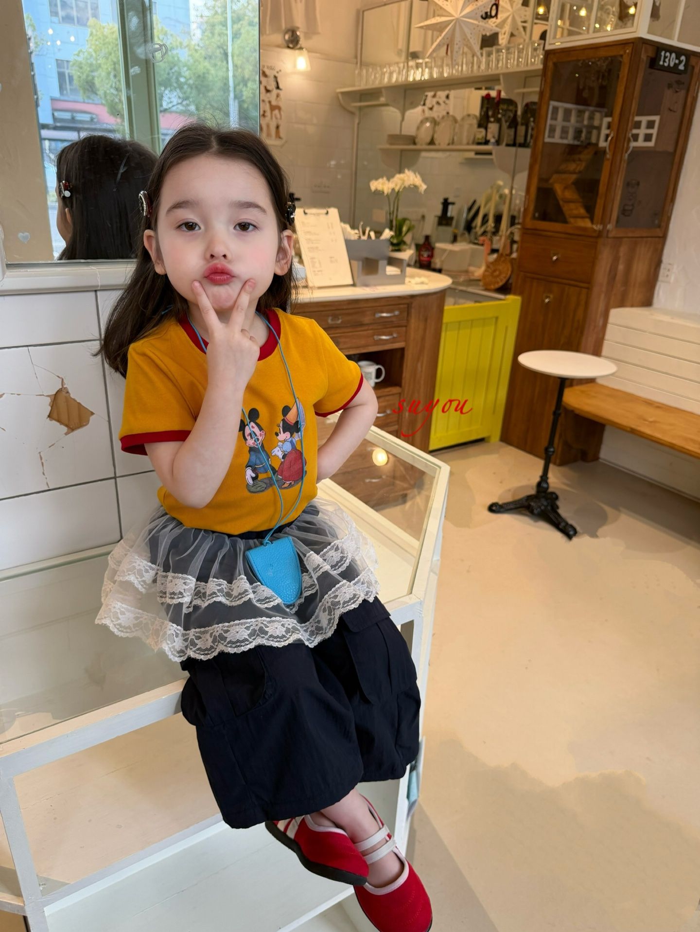 Quần sporty Suyou Navy túi vuông