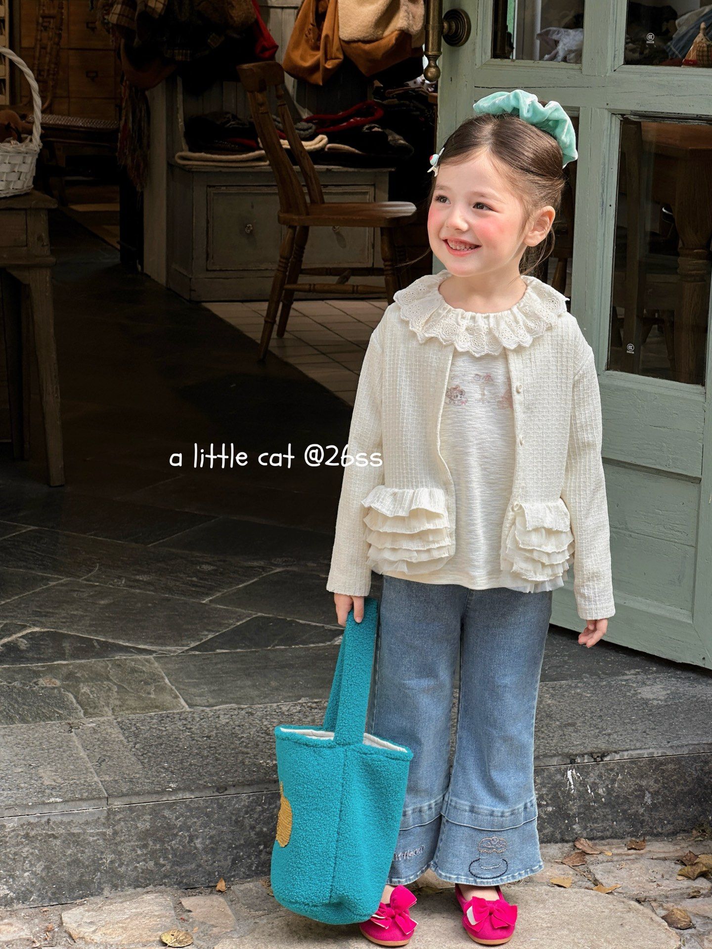 A Little Cat - Cardigan gấu bèo xếp tầng