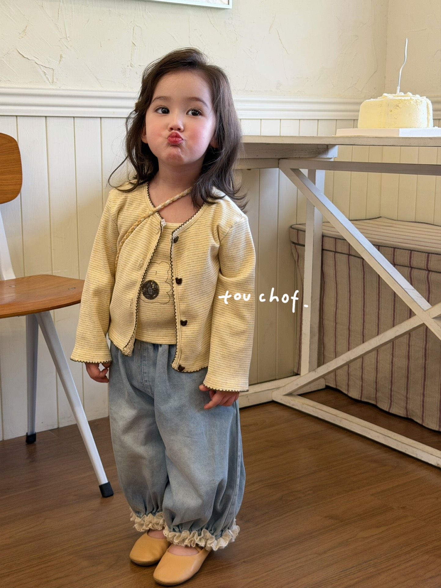 Touch of - Quần denim điệu quá chời điệu