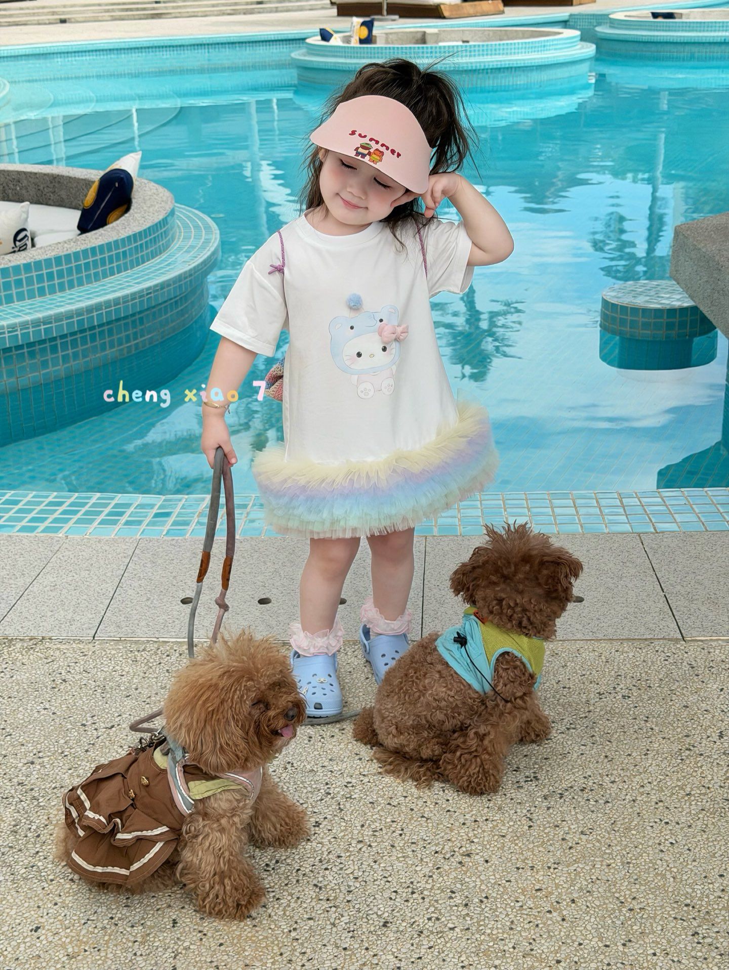 Cheng Xiao - Đầm Kitty gấu tutu sắc màu