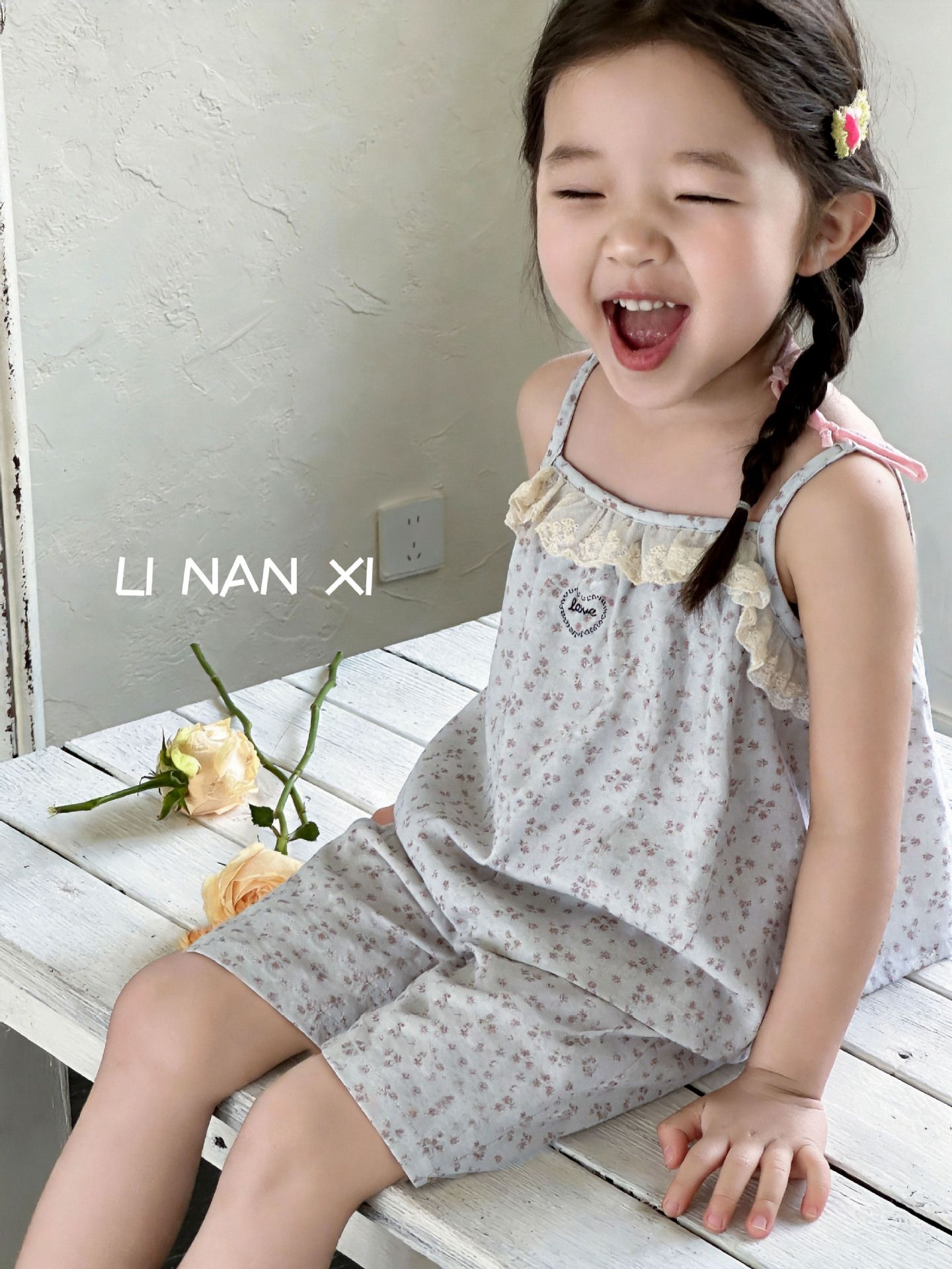 Homewear Linanxi hai dây cổ ren bèo
