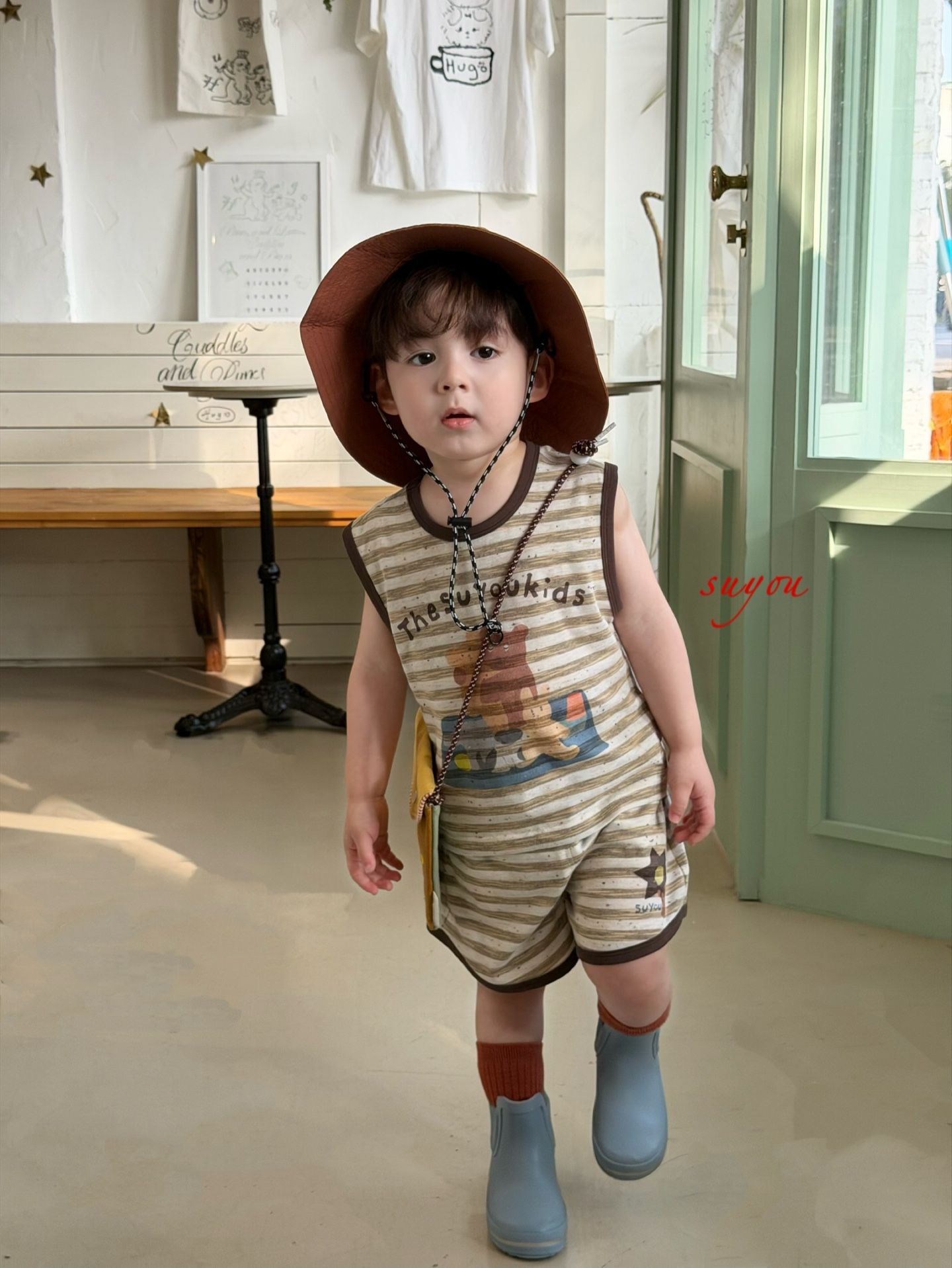 Suyou - Set bé trai kẻ nâu gia đình Gấu