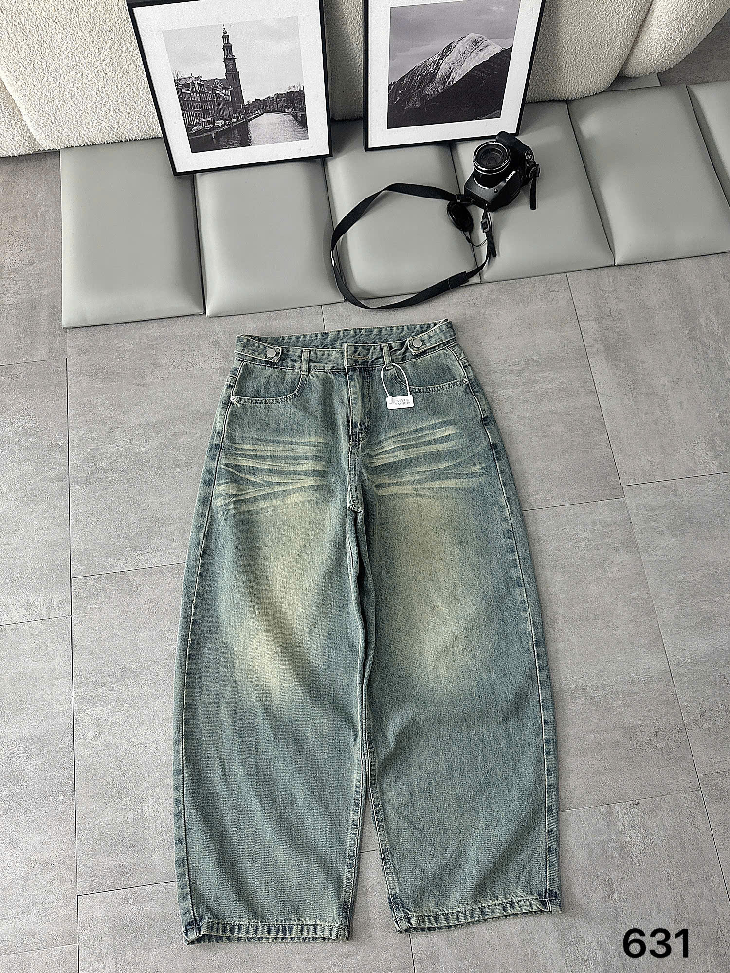 Quần jean suông nấm bigsize T-QJ631 màu xanh nhạt nhìn chính diện