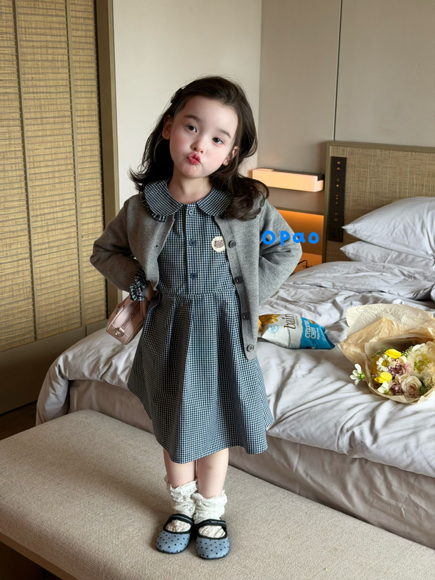 Opao - Đầm caro cổ sen