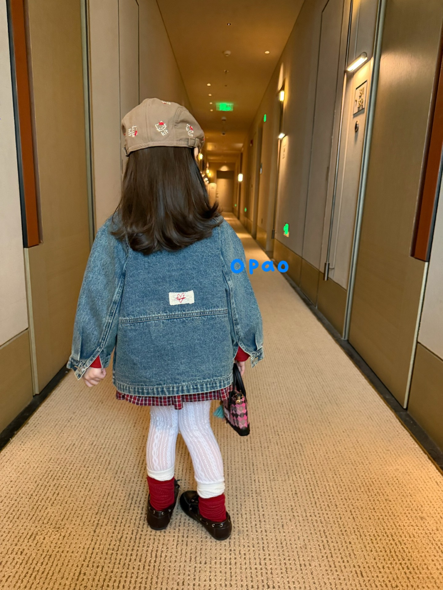 Opao - Áo khoác jeans cổ vuông
