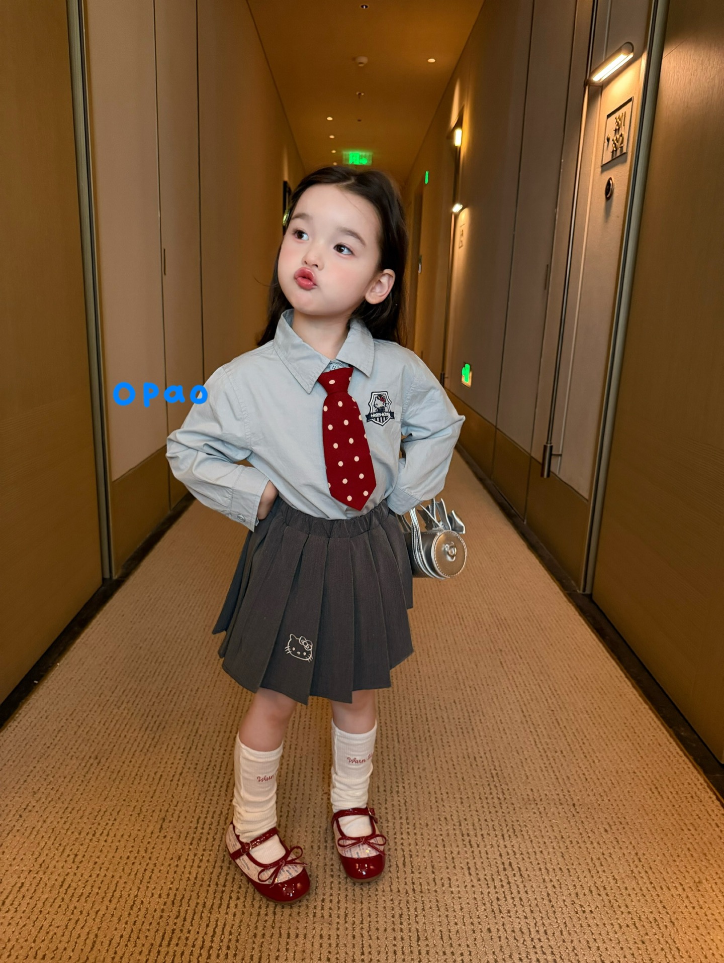 Opao - Set váy áo nữ sinh Kitty