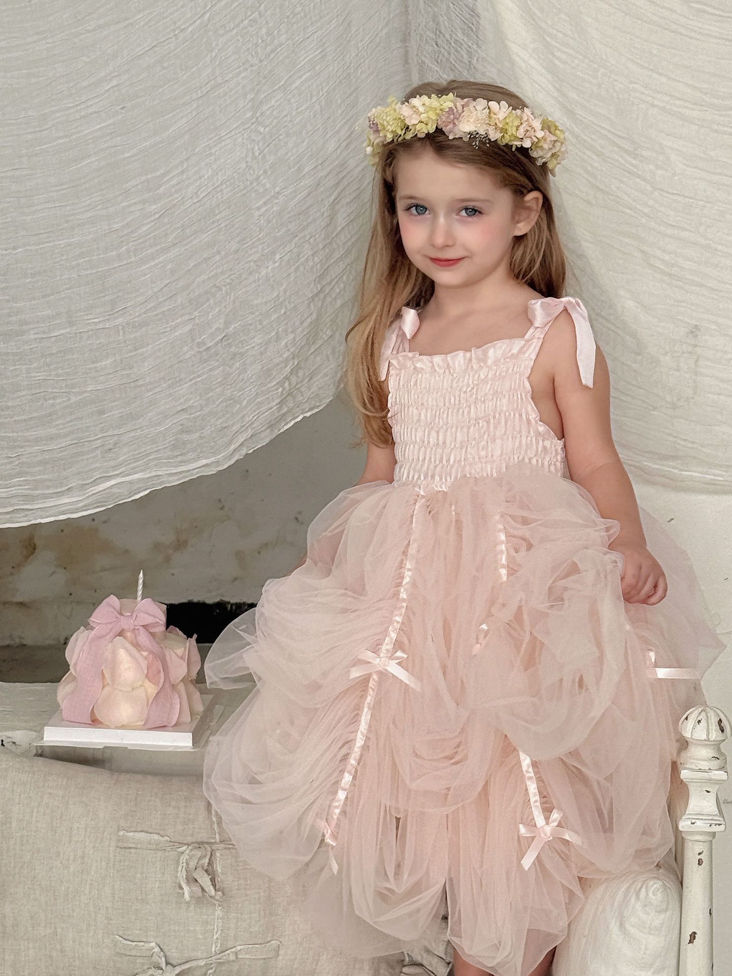 Đầm hai dây princess bồng bềnh Otaly