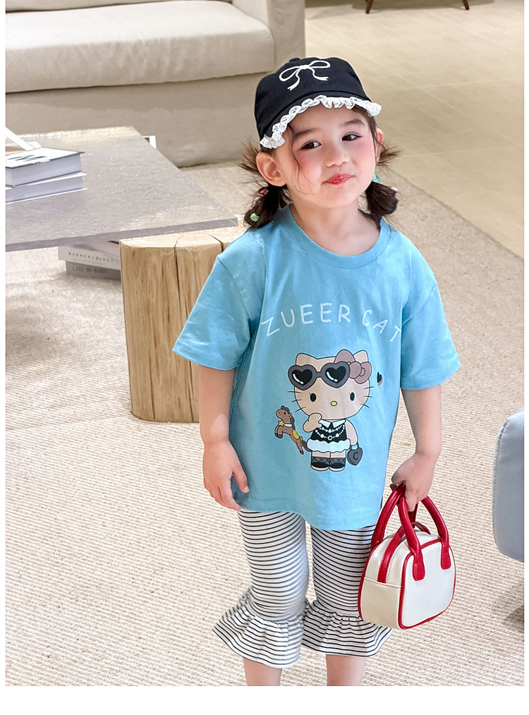Quần legging kẻ gấu loe