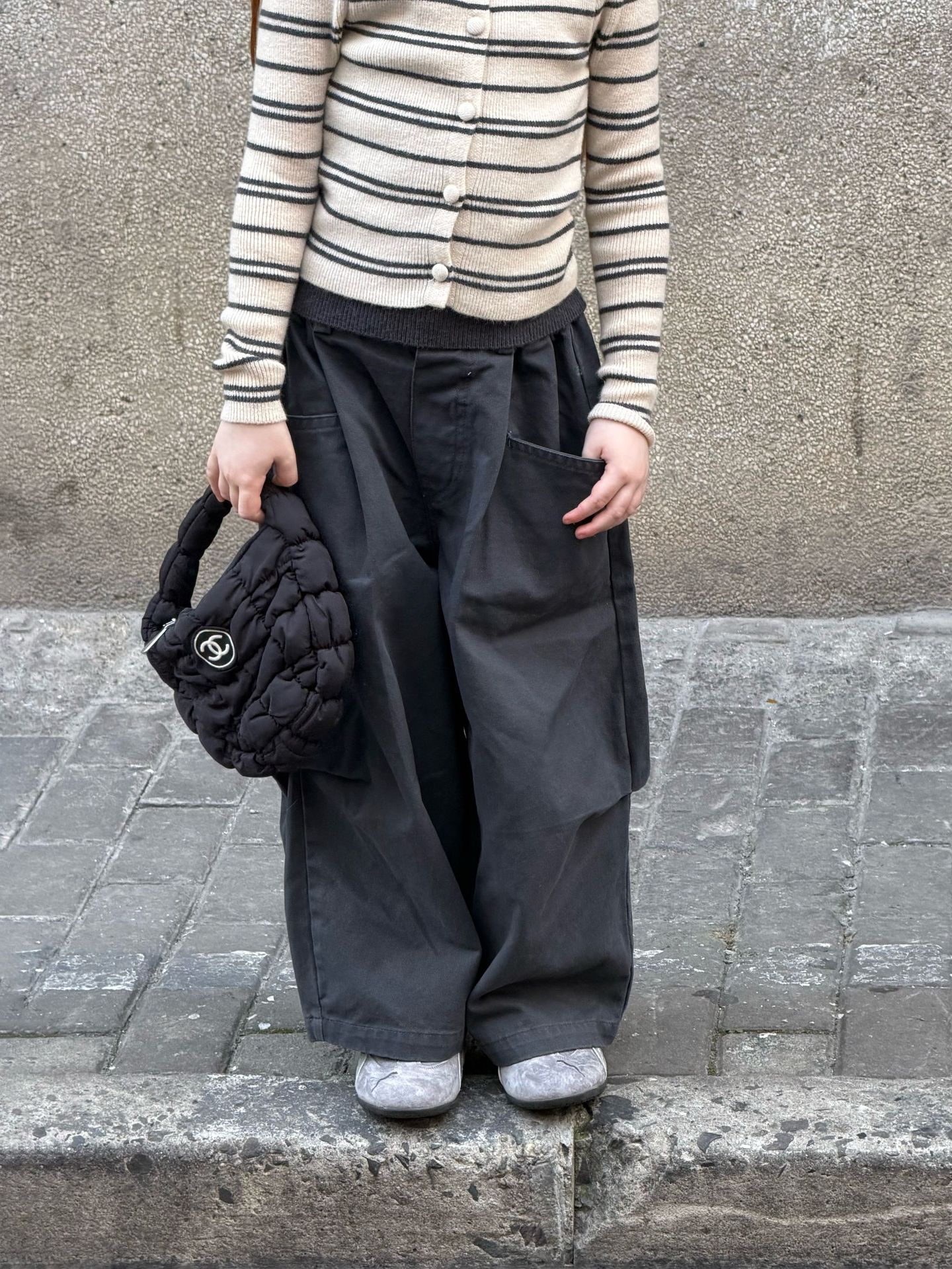 Quần cotton túi thấp