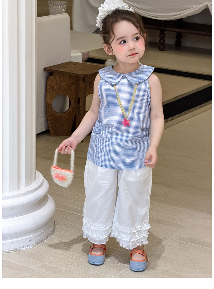 cổ sen - Quần trắng gấu 3 tầng bèo