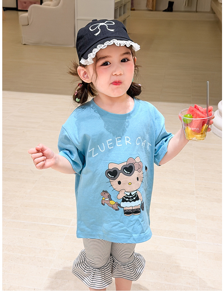 Quần legging kẻ gấu loe
