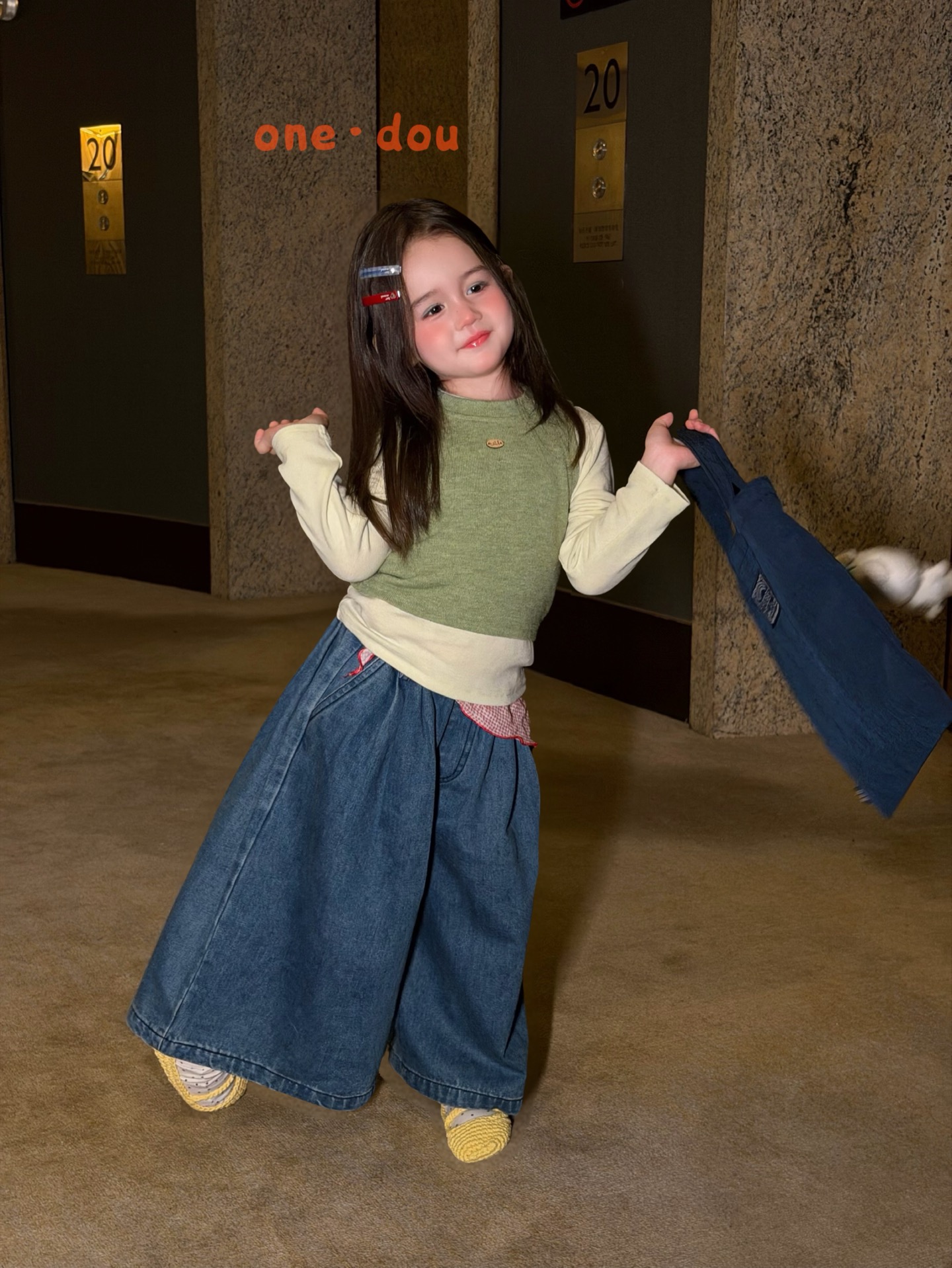 One Dou - Quần jeans ống rộng