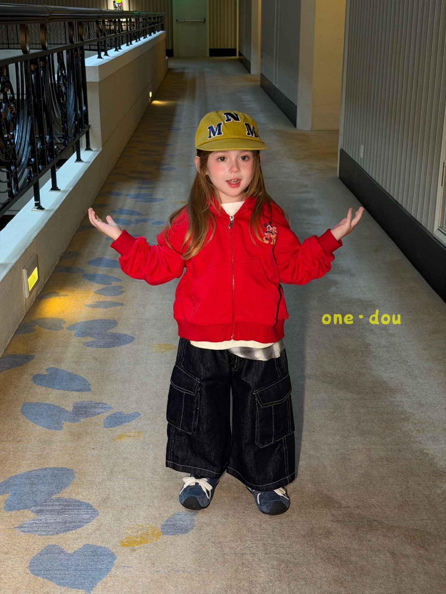 One Dou - Quần jeans túi hộp
