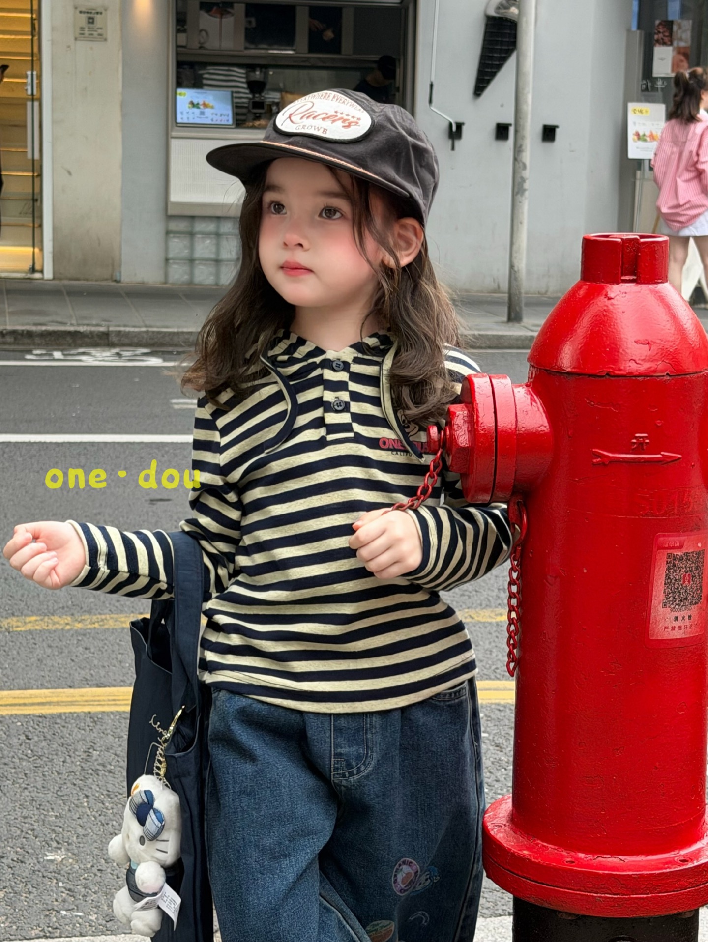 One Dou - Áo hoodie kẻ xanh Mickey