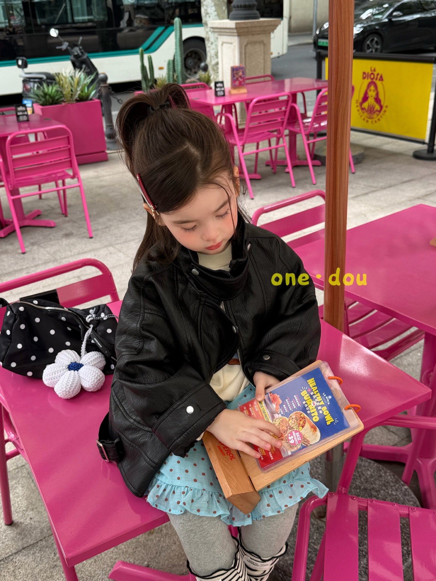 One Dou - Áo khoác da đen 6738