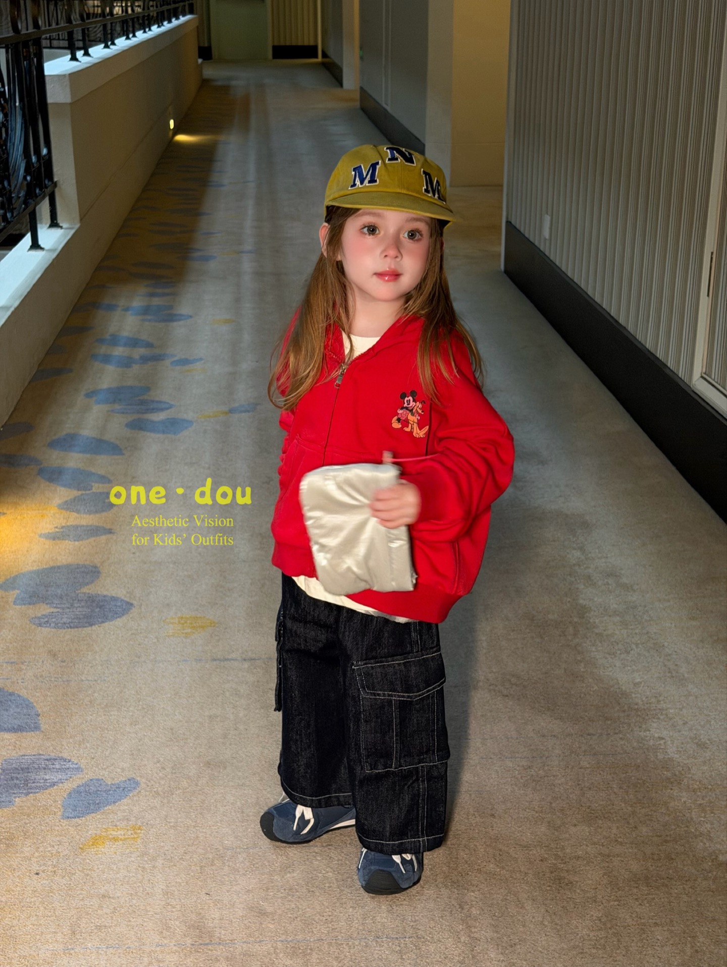 One Dou - Quần jeans túi hộp