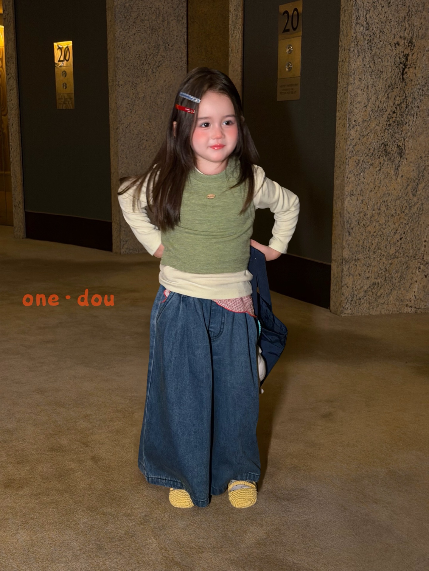 One Dou - Quần jeans ống rộng