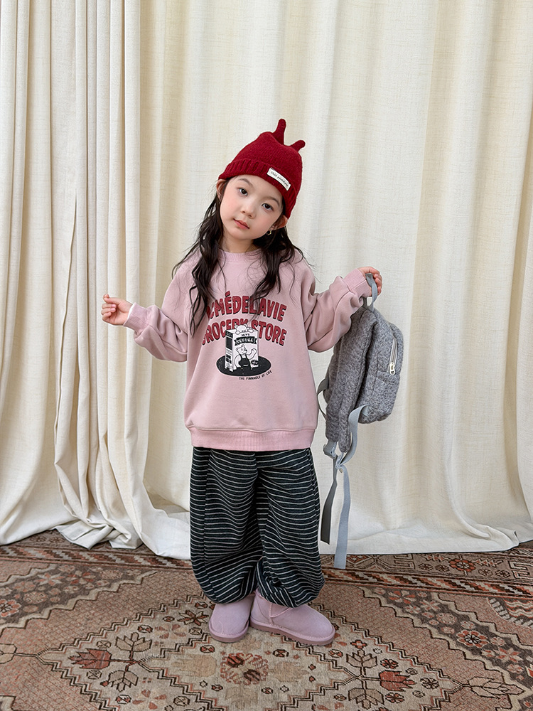 Áo nỉ xám We're Friends AMBB 8537