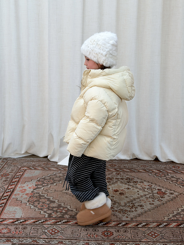 Áo khoác lông vũ túi chéo AMBB 5119