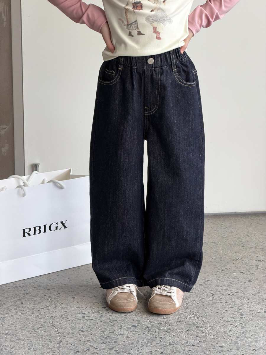 Quần jeans AMBB xanh đậm