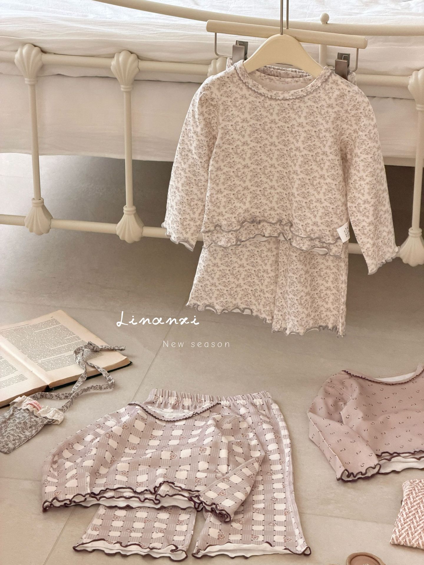 Homewear Linanxi viền sóng hoa nâu nhạt