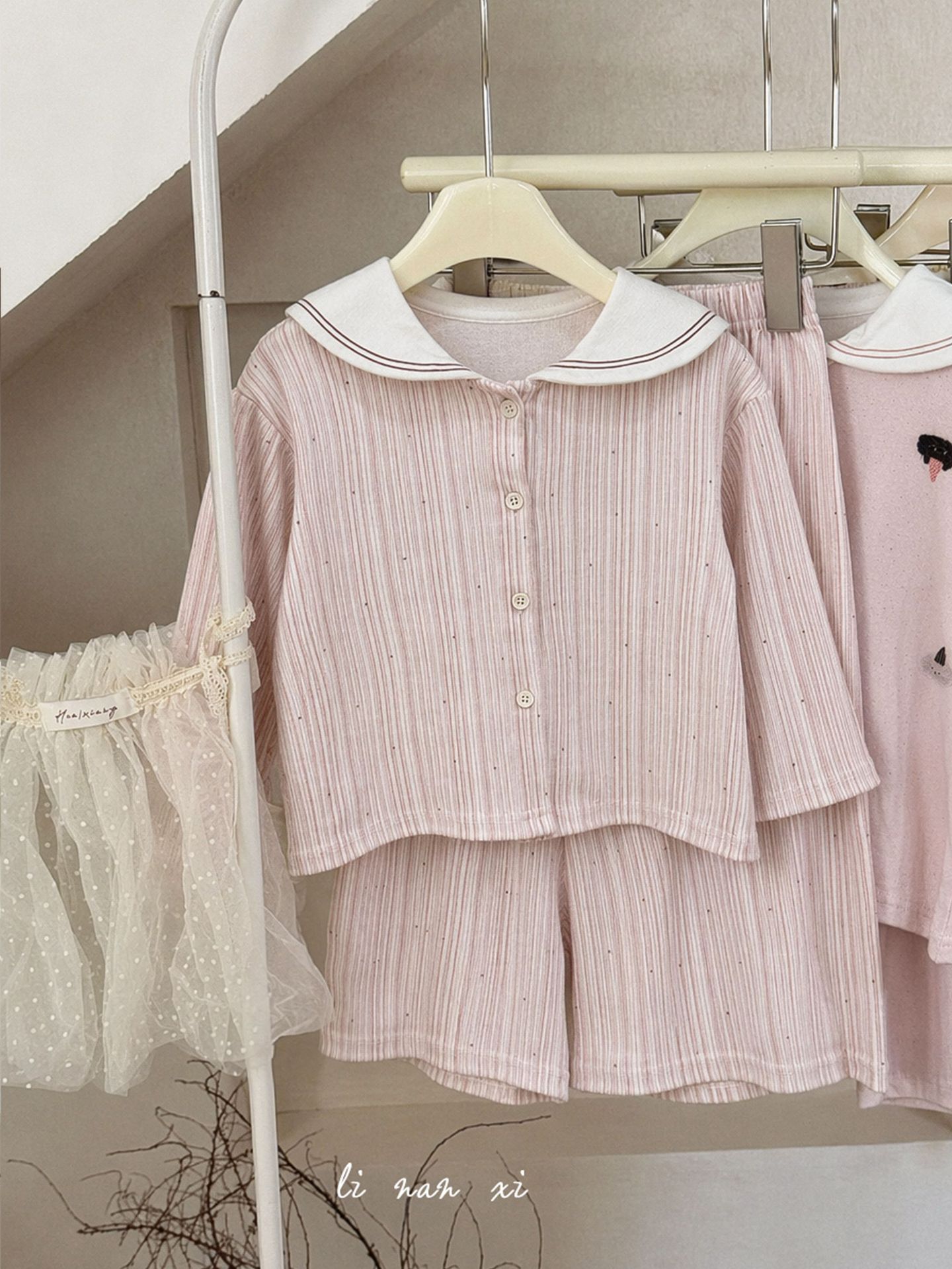 Homewear Pyjama Linanxi sọc hồng